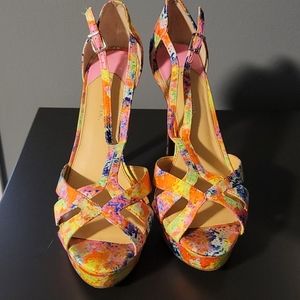 Colorful Gianni Binion Pumps